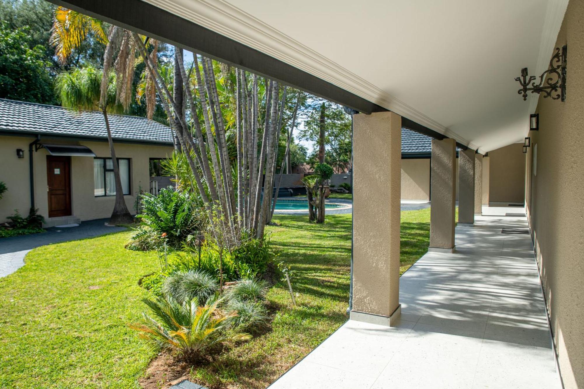 Iso'Bella Vita Guesthouse Phalaborwa Exterior photo