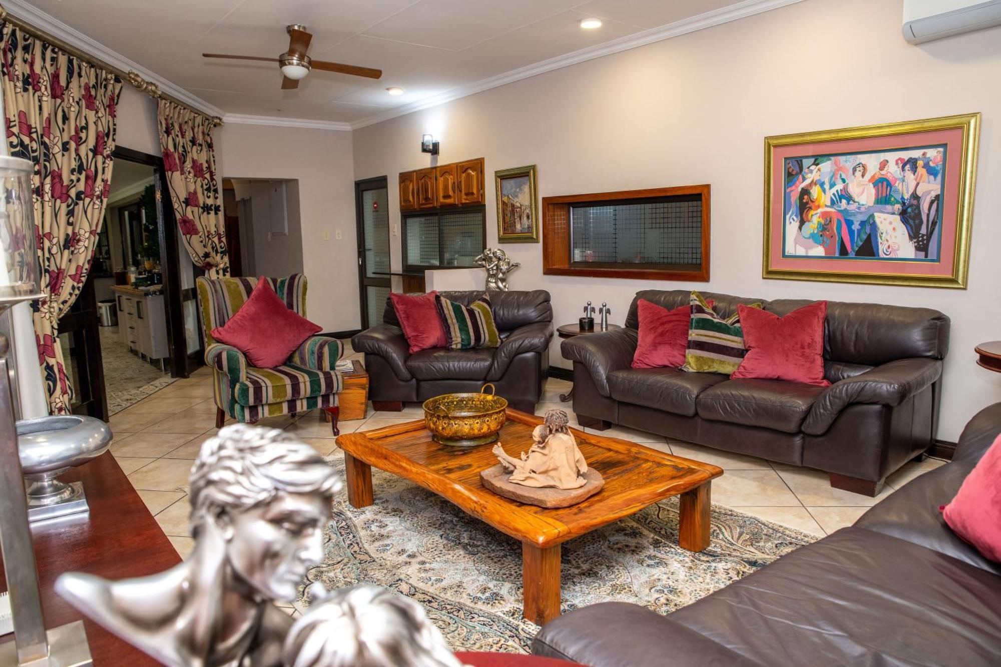 Iso'Bella Vita Guesthouse Phalaborwa Exterior photo
