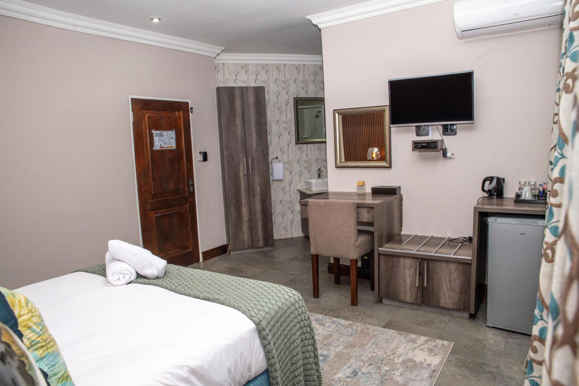 Iso'Bella Vita Guesthouse Phalaborwa Exterior photo